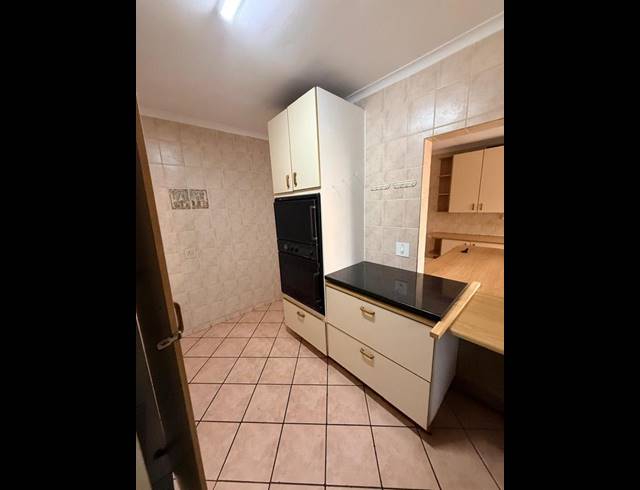 3 BEDROOM HOUSE FOR SALE IN BIRCHLEIGH NORTH